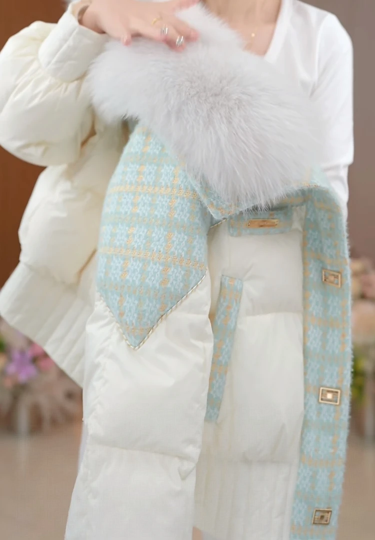 SJ-高端大毛领小香风气质高端线羽绒服