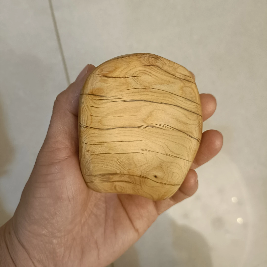 太行崖柏手工雕刻手把件艺术根雕作品