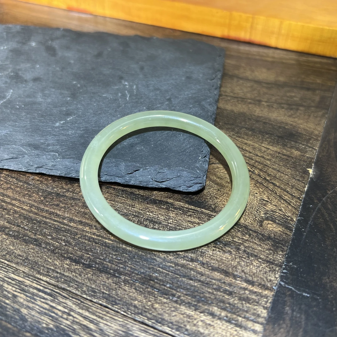 冰底晴水和田玉手镯 KT24073044