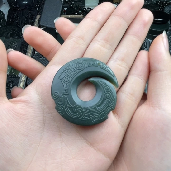 颈饰未镶嵌和田玉巡****