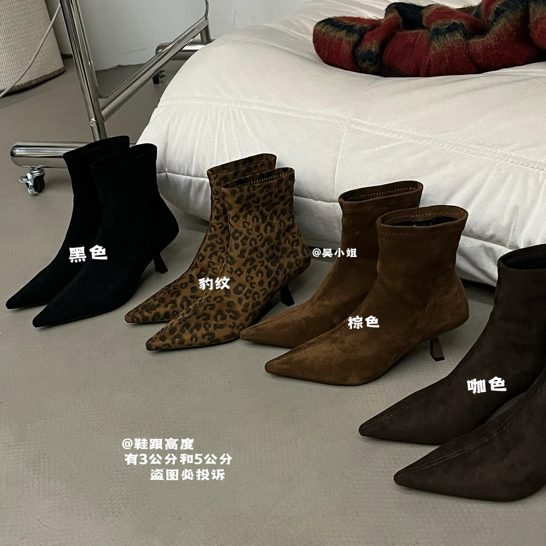2025秋冬新款气质绒面尖头套筒高跟时装靴黑色时尚百搭短靴瘦瘦靴