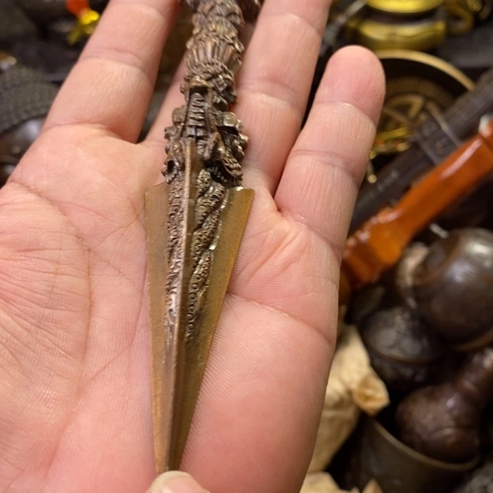 大叶紫檀（黑酸枝木类）