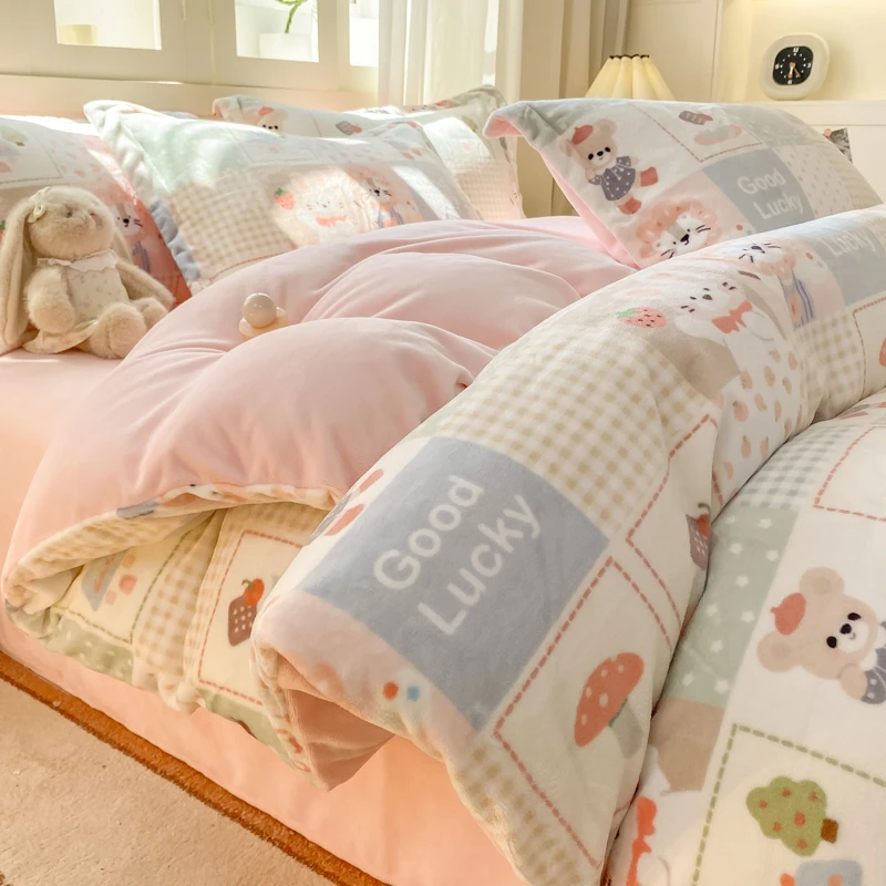 冬季可爱卡通高克重牛奶绒四件套双面加厚保暖珊瑚绒面床单人被套