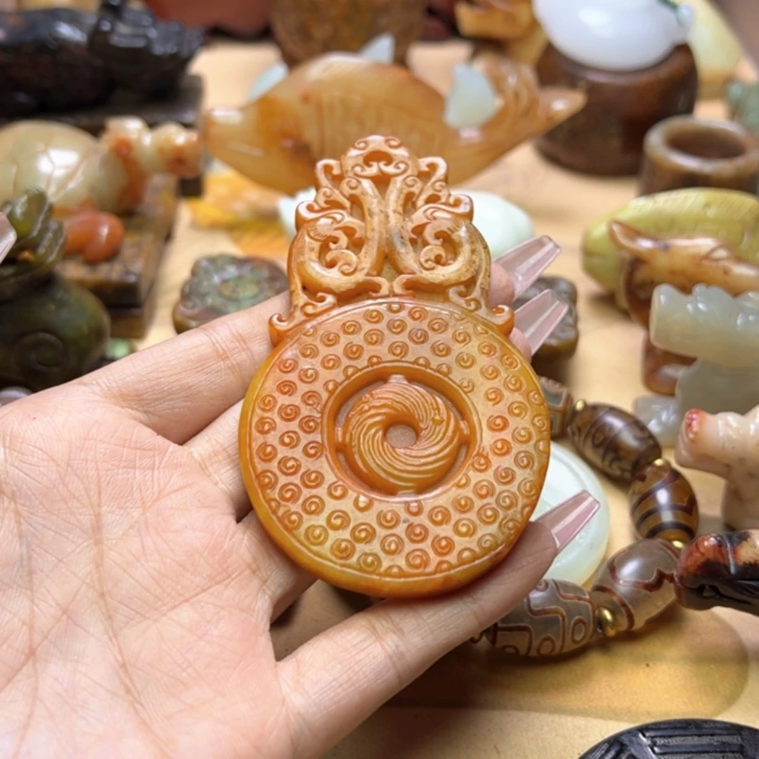 【闪购商品】蛇纹石玉颈饰未镶嵌