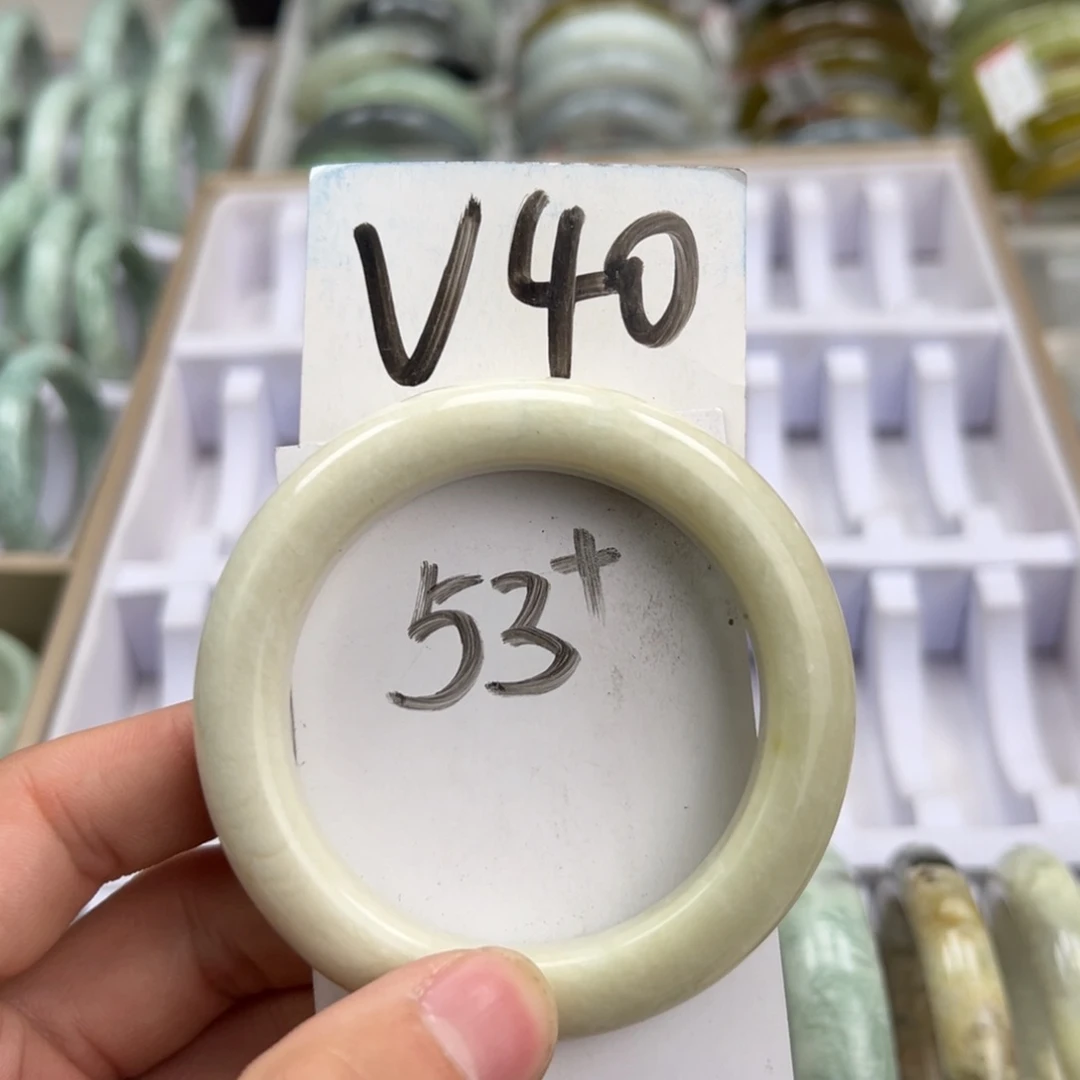 岫玉手镯未镶嵌天然岫玉微瑕