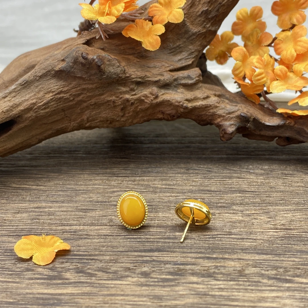 【小北好物】S925银蜜蜡耳钉约7*9mm【多样性发一件】-2QH03X964