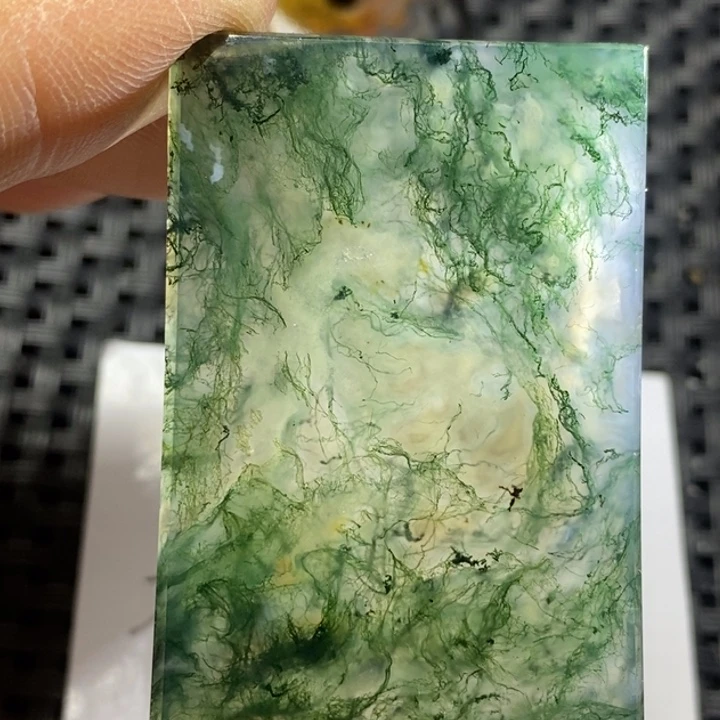 未镶嵌颈饰玛瑙/玉髓窦