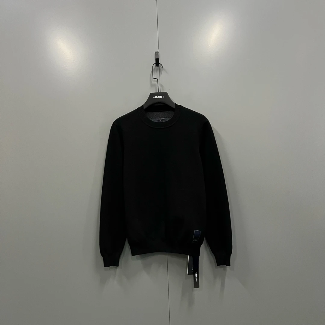 99新 FENDI/芬迪 h915  黑色圆领针织卫衣 46码 019436