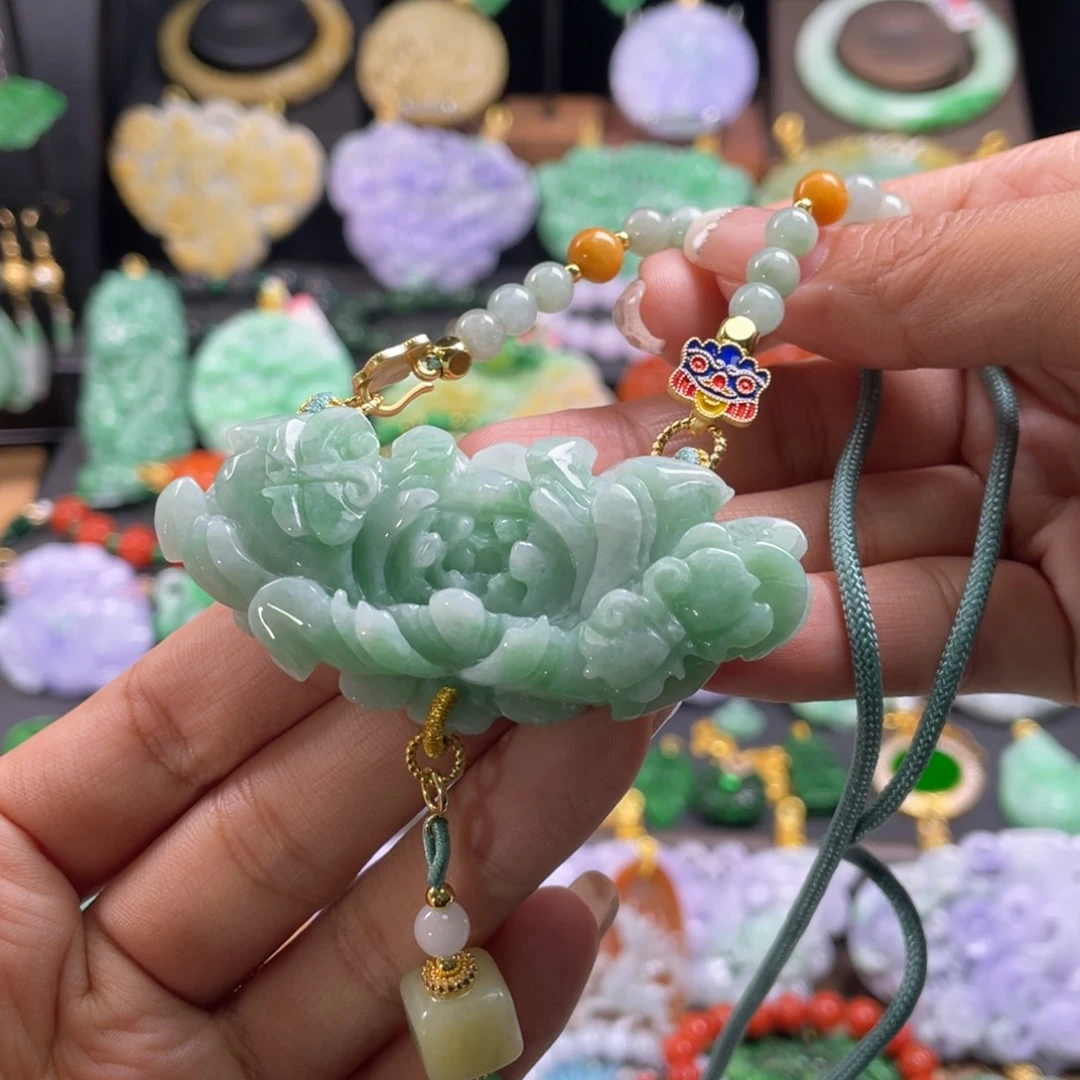 翡翠未镶嵌颈饰代编织