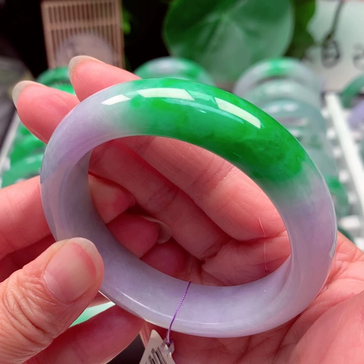 翡翠未镶嵌手镯天然翡翠手镯