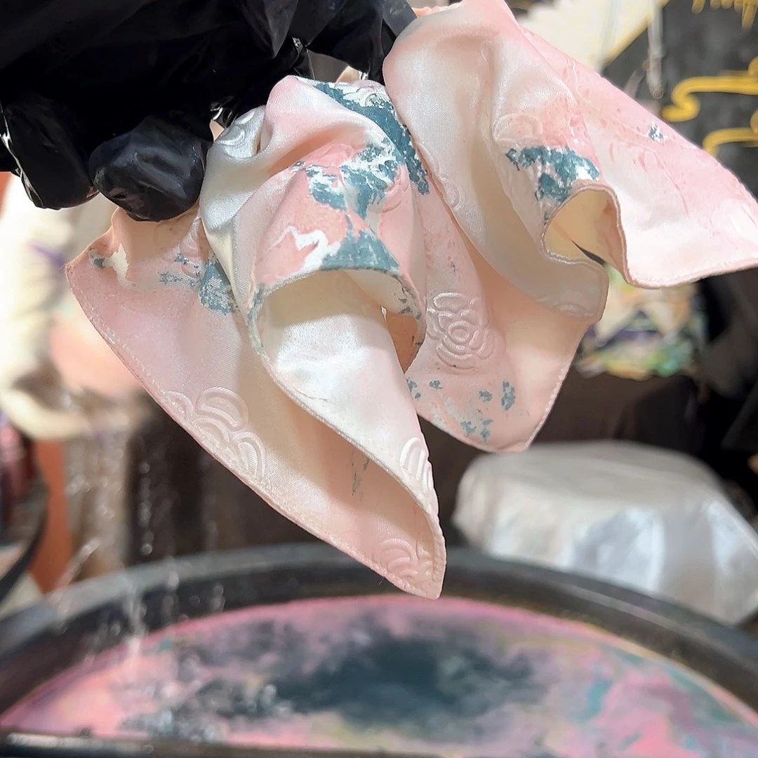 780粉色佳人山茶方巾发圈