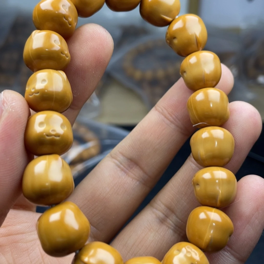 猴头核桃吊坠嗯……嗯