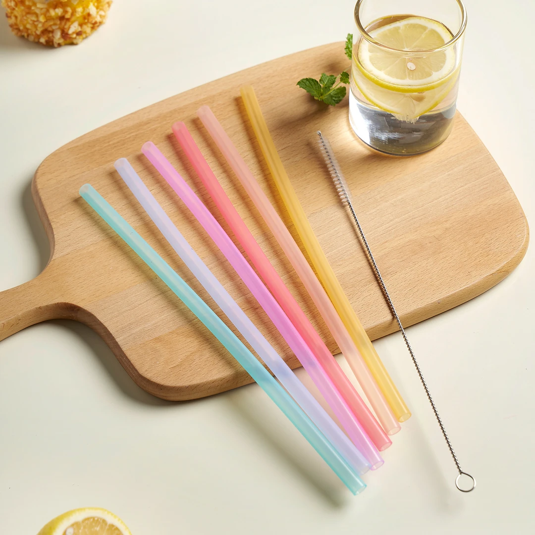 折叠硅胶吸管家用便携可弯曲可清洗可循环使用饮料果汁奶茶直管吸