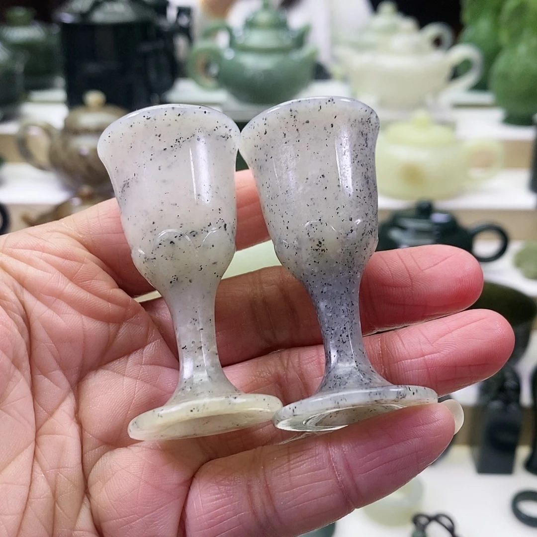 和田玉茅台杯未镶嵌