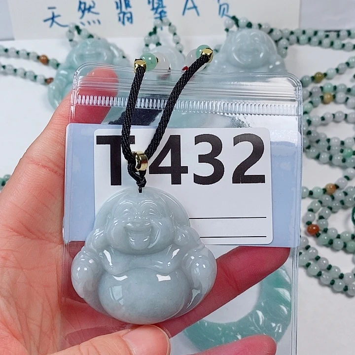 翡翠颈饰未镶嵌天然