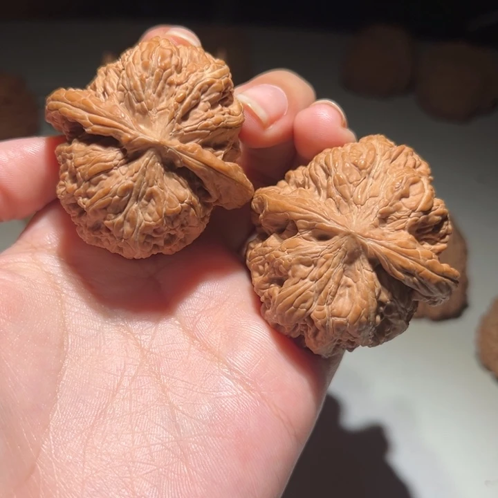 文玩核桃吊坠将军膀