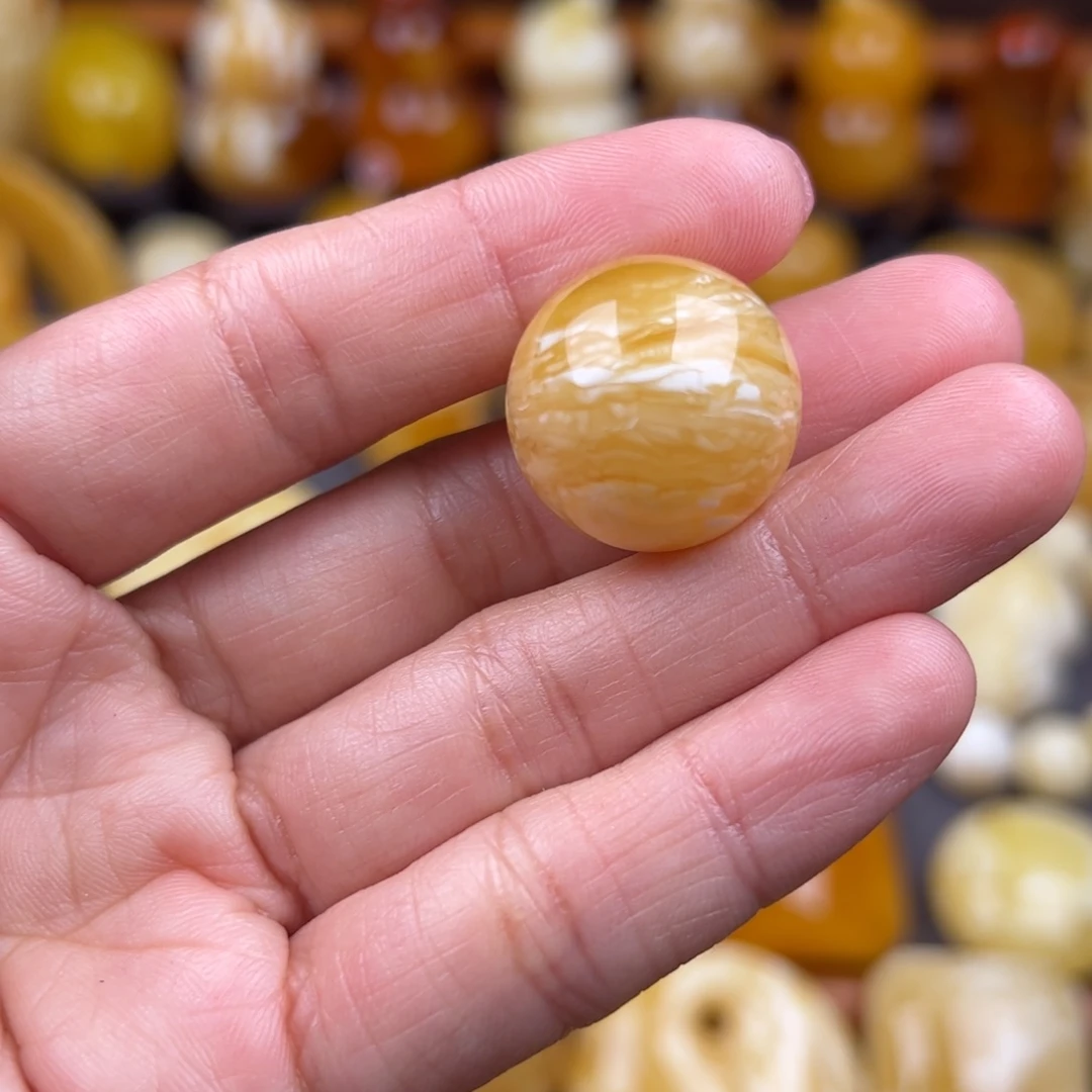 琥珀颈饰未镶嵌光*纯天然琥珀蜜蜡无优化