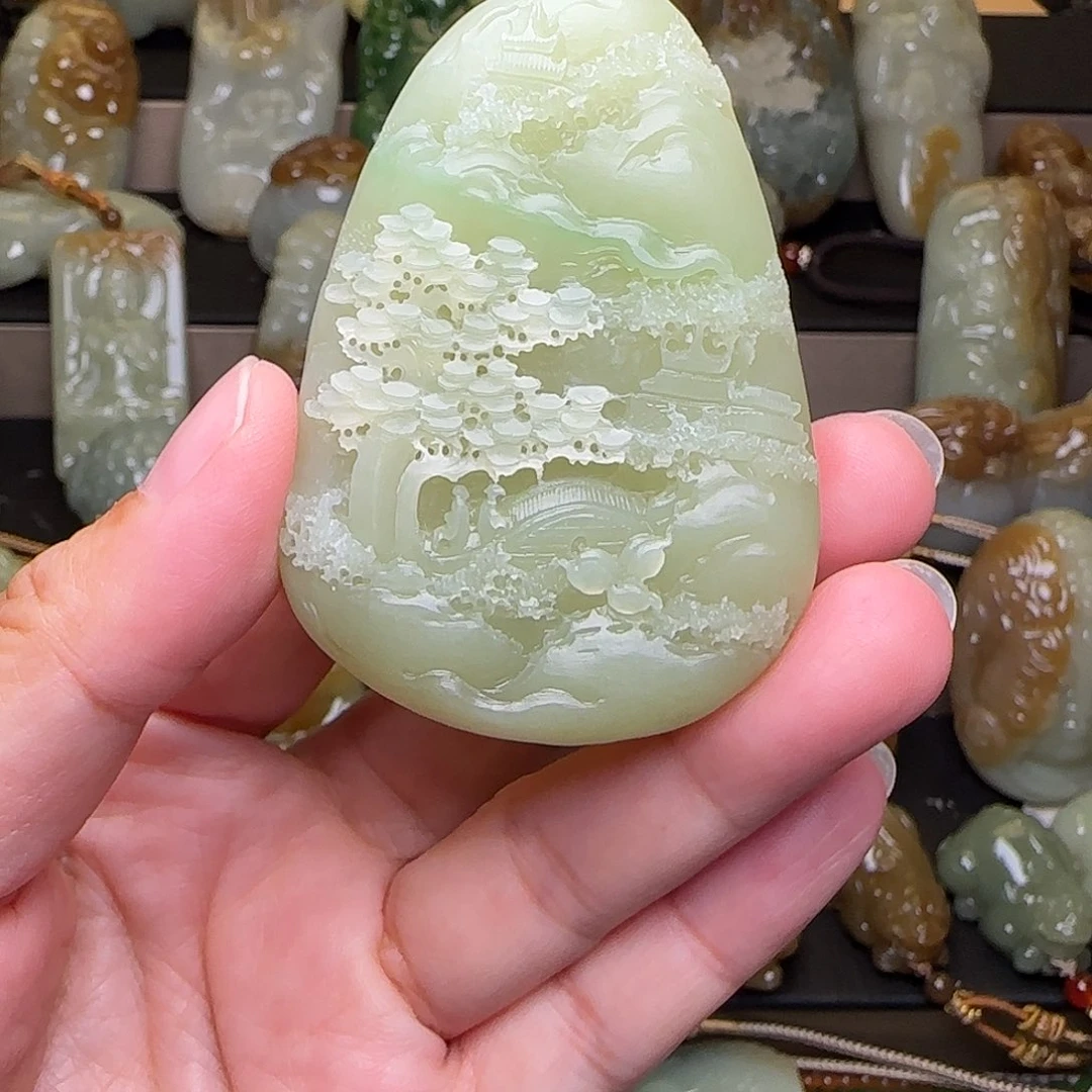 颈饰未镶嵌和田玉