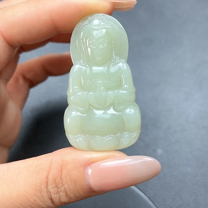 【闪购商品】颈饰未镶嵌和田玉