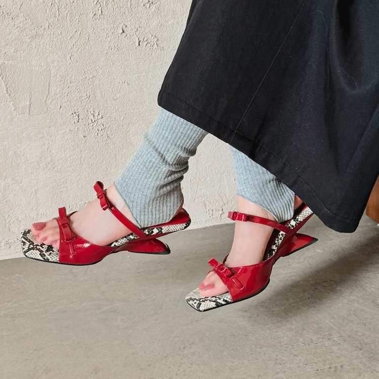 轻奢鞋子时尚百搭复古法式仙女风夏季女鞋，牛皮版中跟异型跟增高