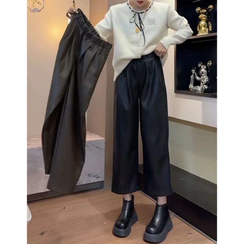 Aimeerosa/艾洛莎休闲裤时尚腿系扣八分裤春季洋气时髦百搭皮裤女