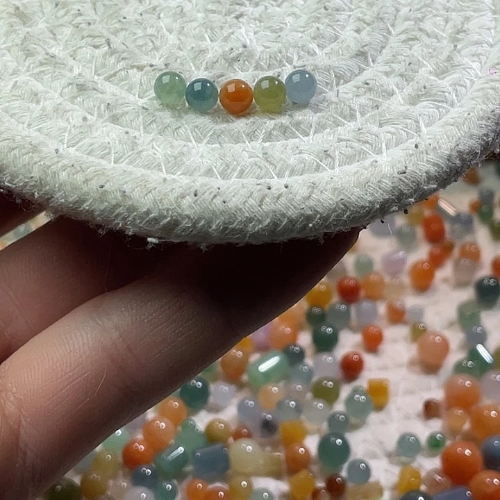 翡翠散珠未镶嵌定制翡翠卡5+