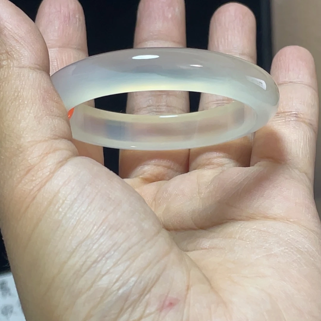 玛瑙/玉髓手镯未镶嵌凌****h357-50