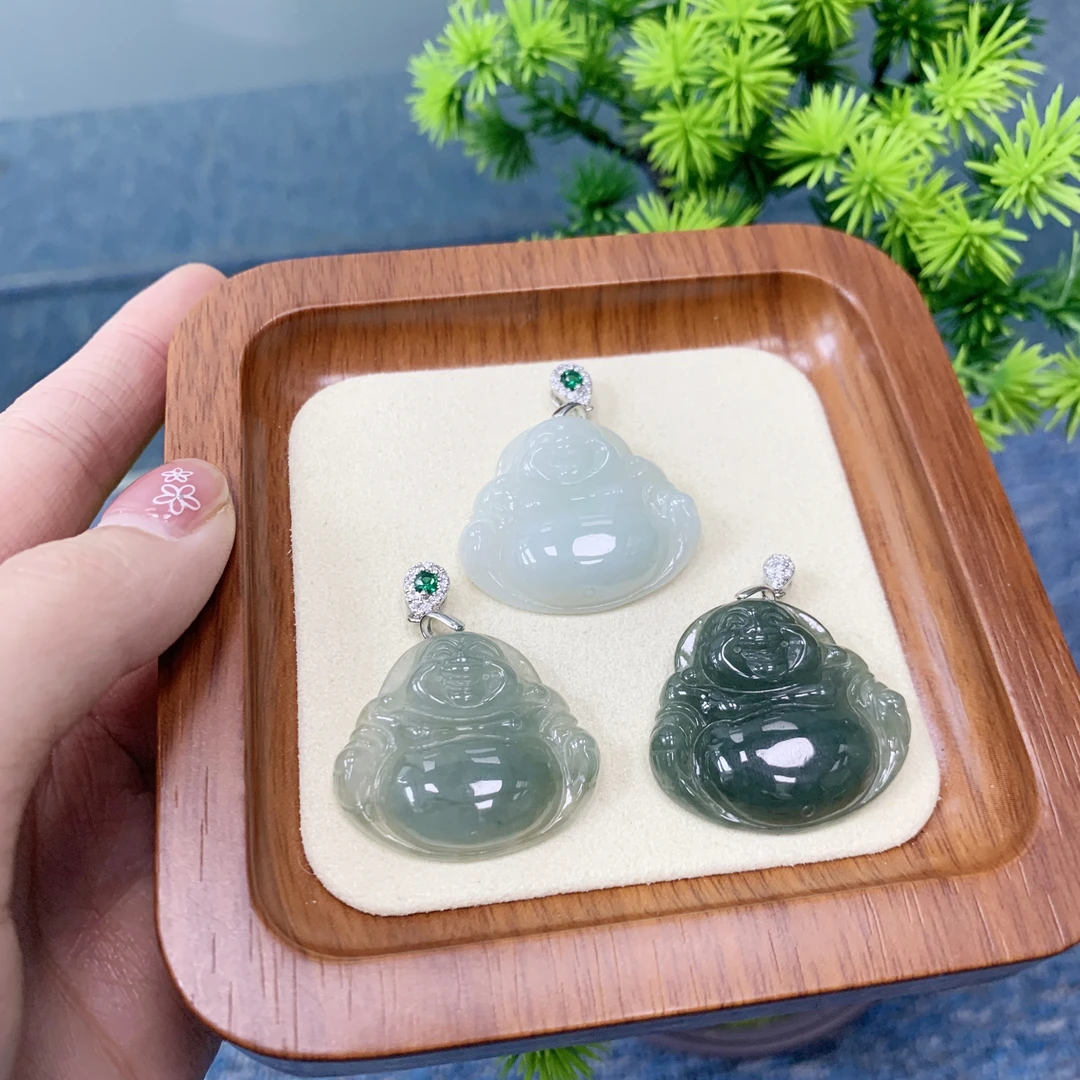 闻翡珠宝 天然翡翠佛公吊坠女款颈饰百搭款多样性发其一