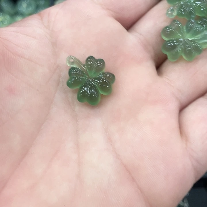 蛇纹石玉合金颈饰