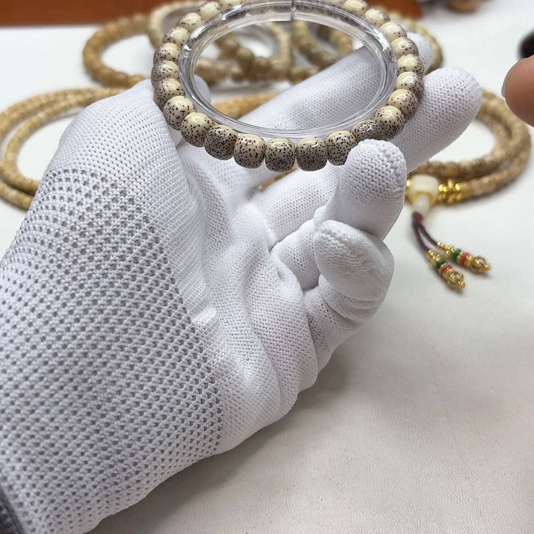 星月菩提吊坠3尊宠冰白石玉河豚9左右单圈