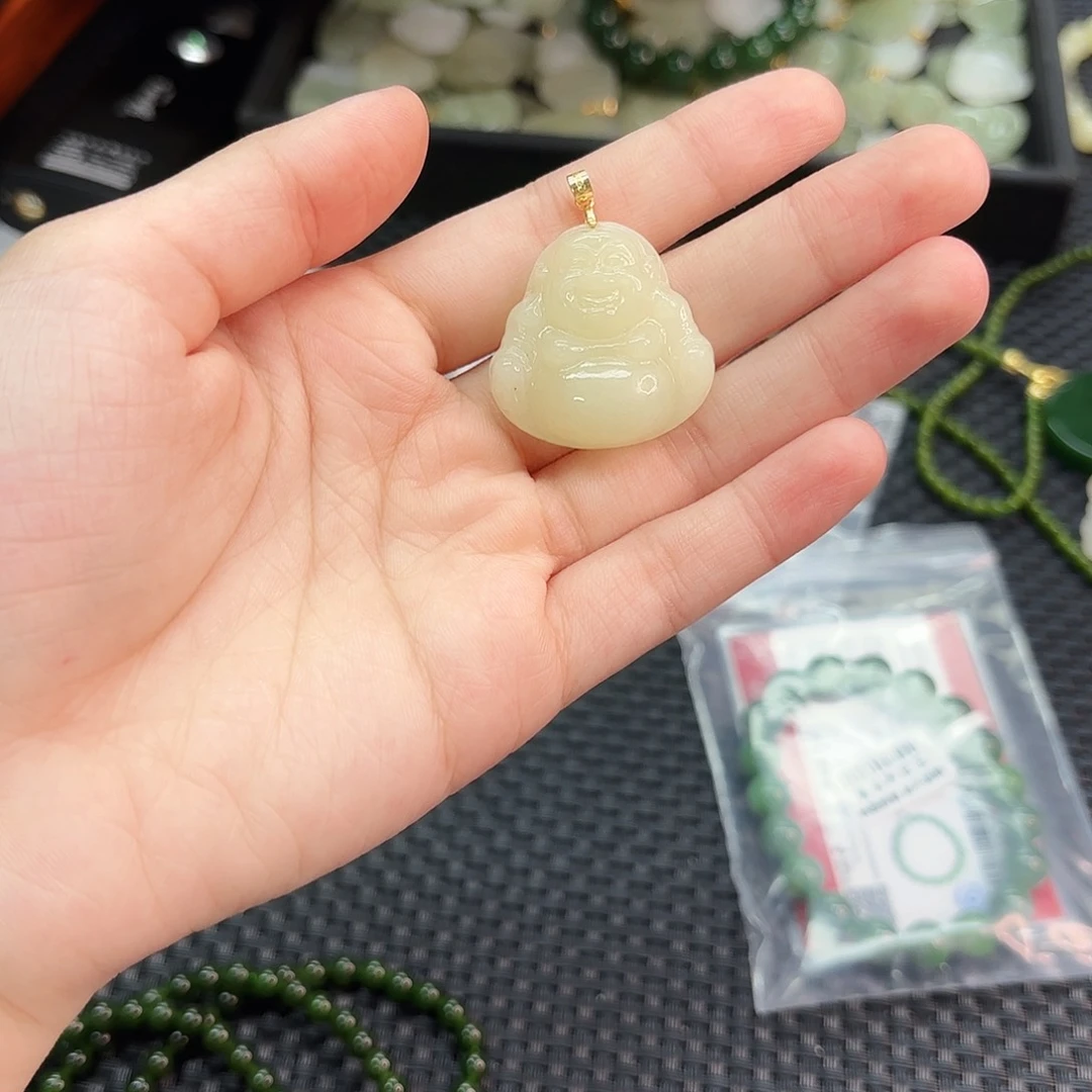 颈饰银S925镶嵌和田玉黄口冰底30佛公