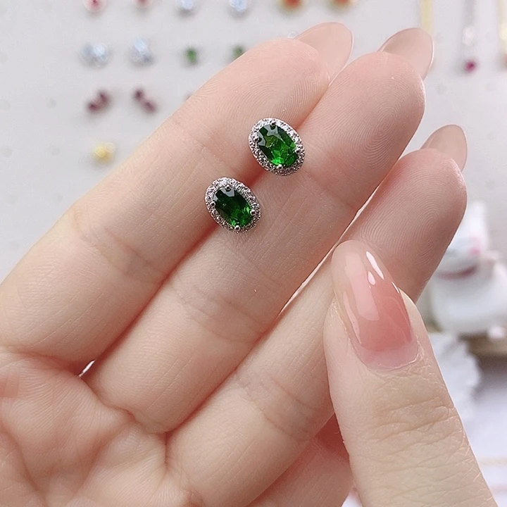 透辉石耳饰银S925镶嵌