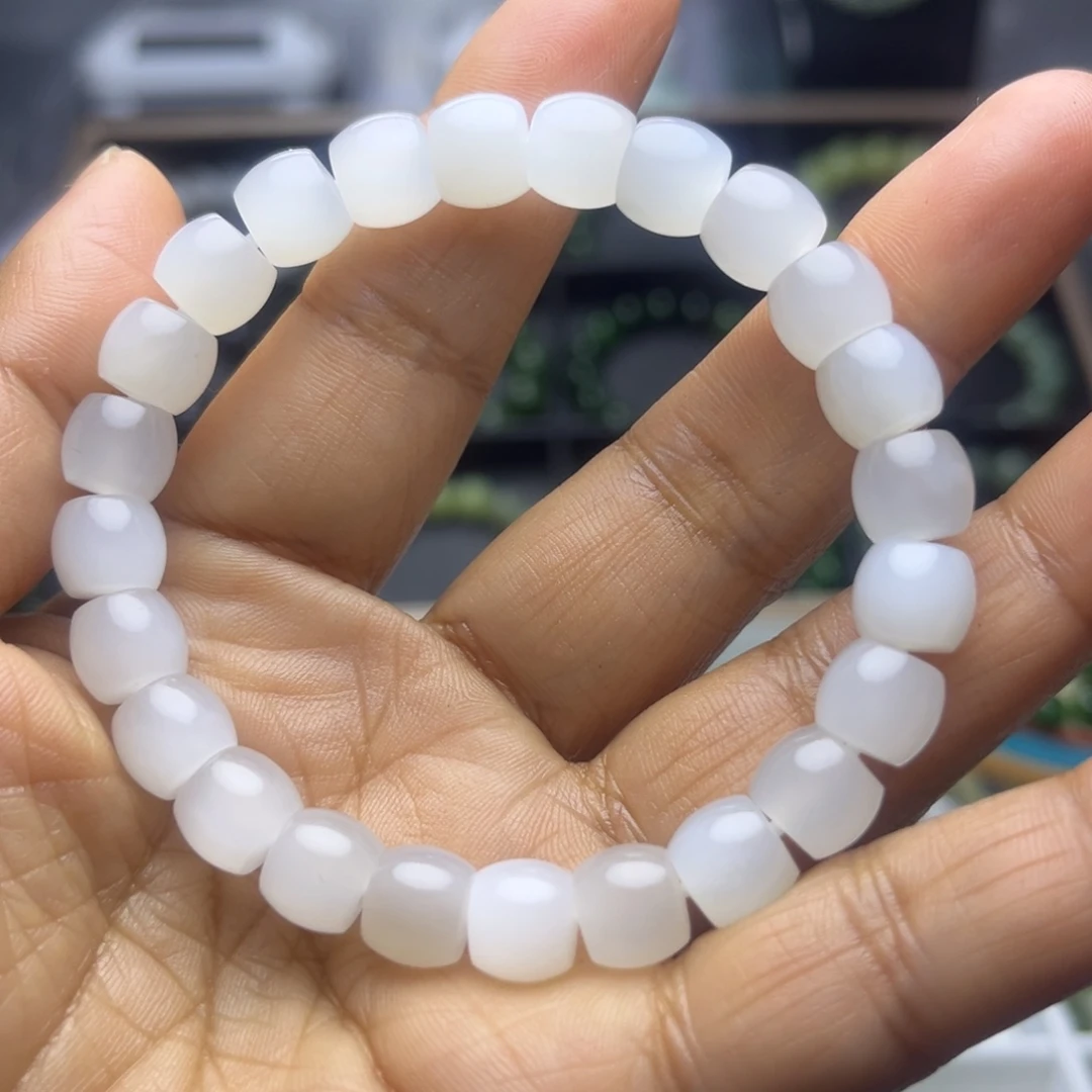 和田玉未镶嵌手串