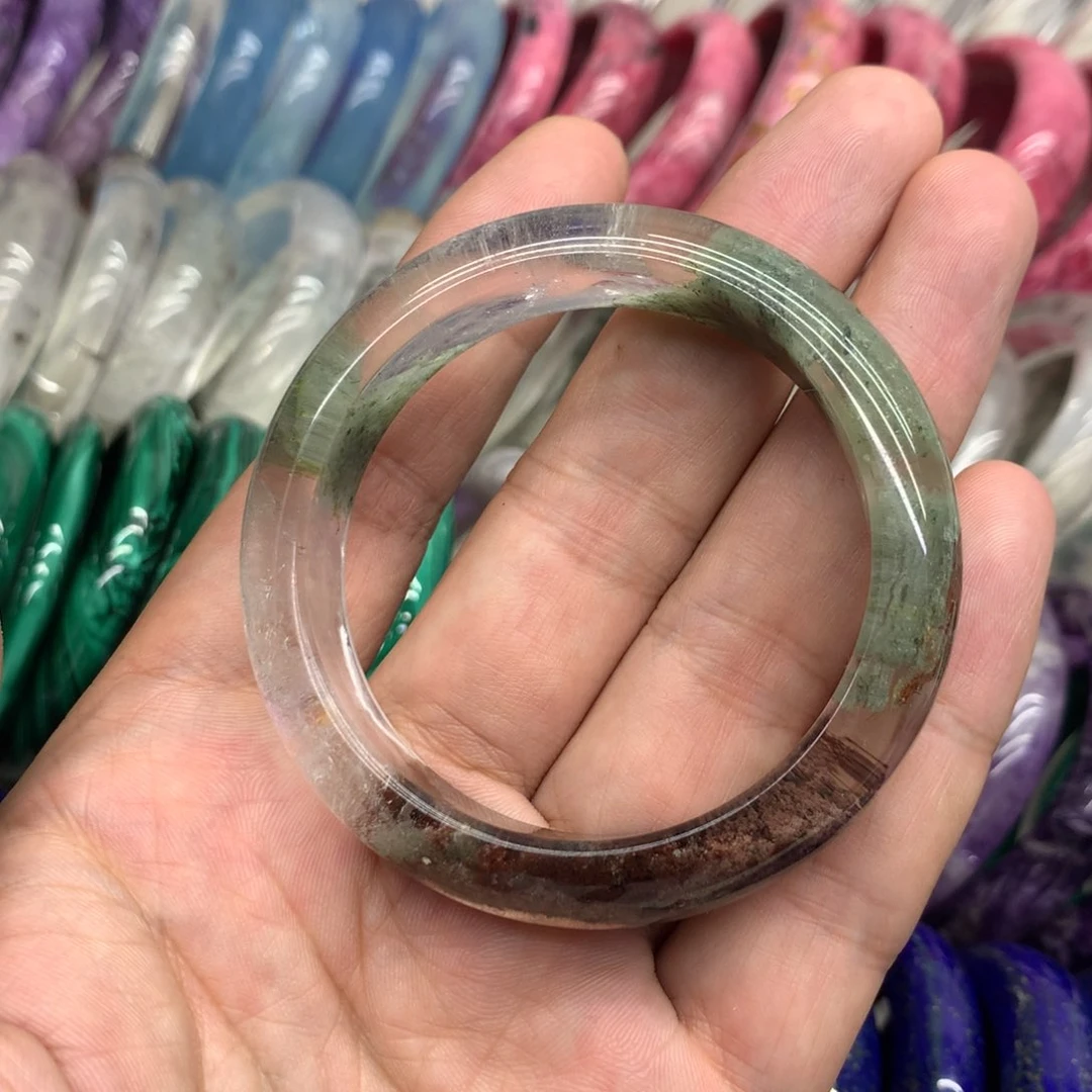 何***姐水晶手镯未镶嵌手镯