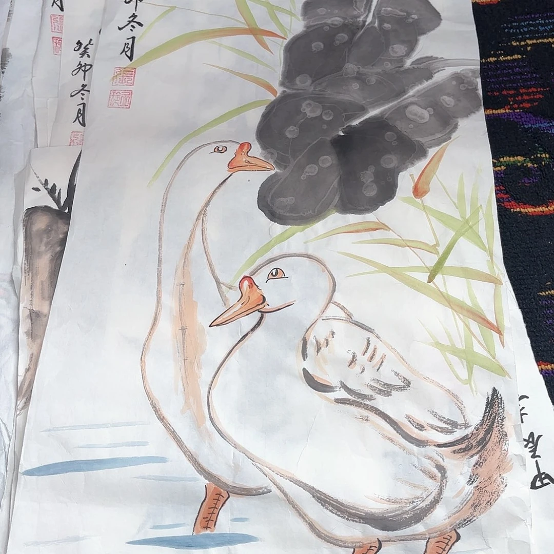 国画张永玲四尺四开花鸟朱