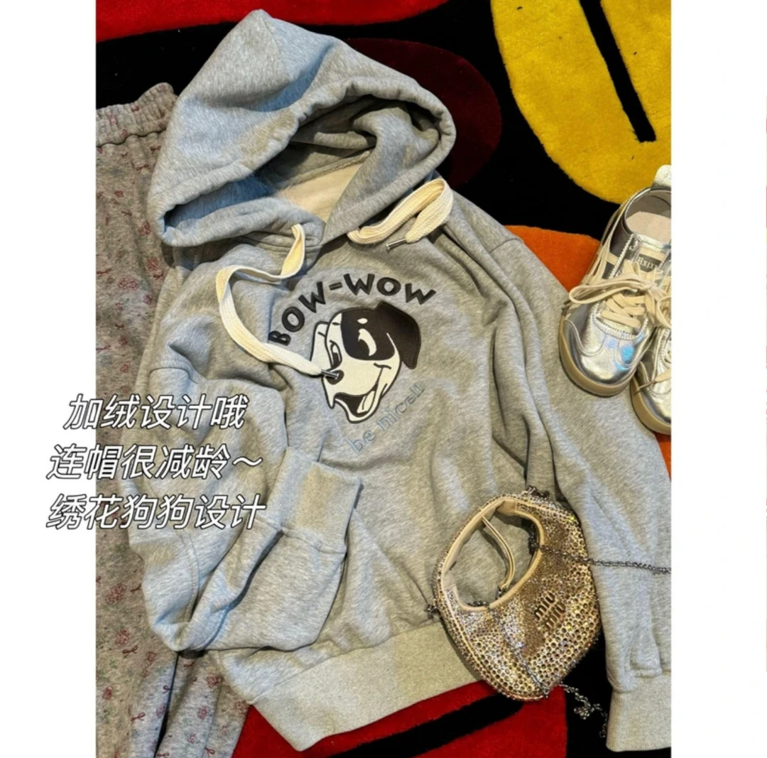 루루가− 韩国东大门代购2024秋冬韩系带连帽卡通小狗加绒卫衣