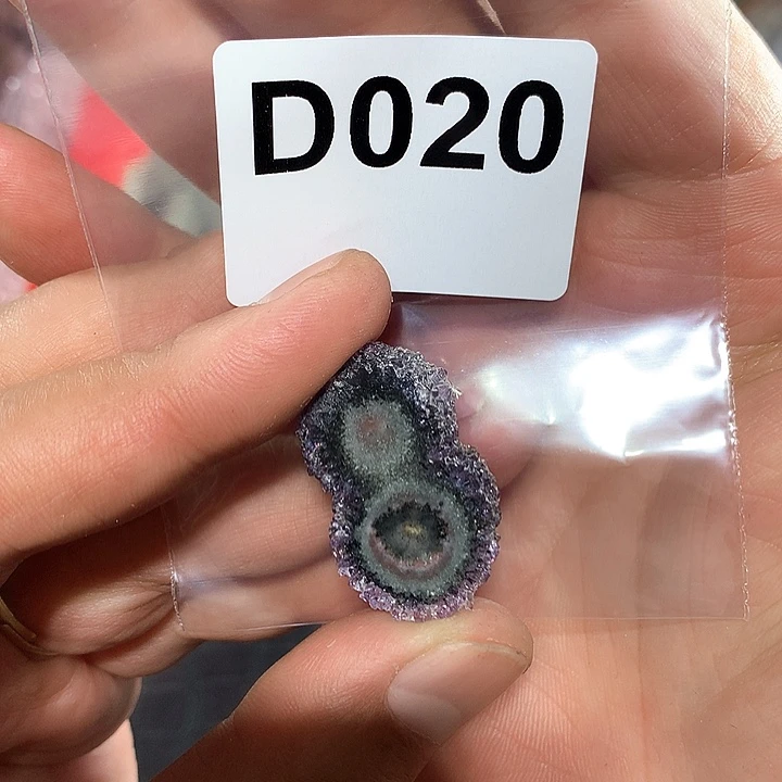 水晶天然水晶柱子D020未镶嵌万***到