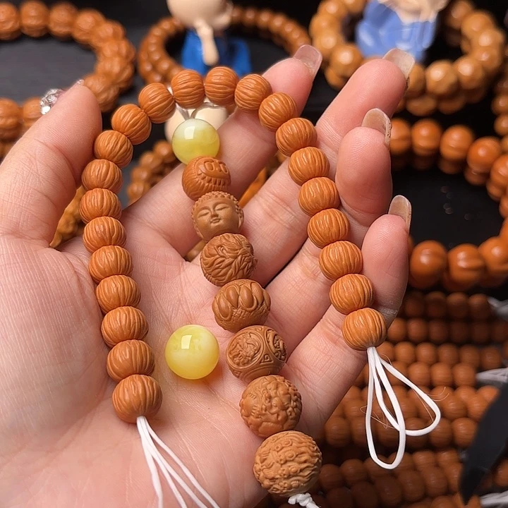 国***鹏猴头核桃吊坠1111111111111