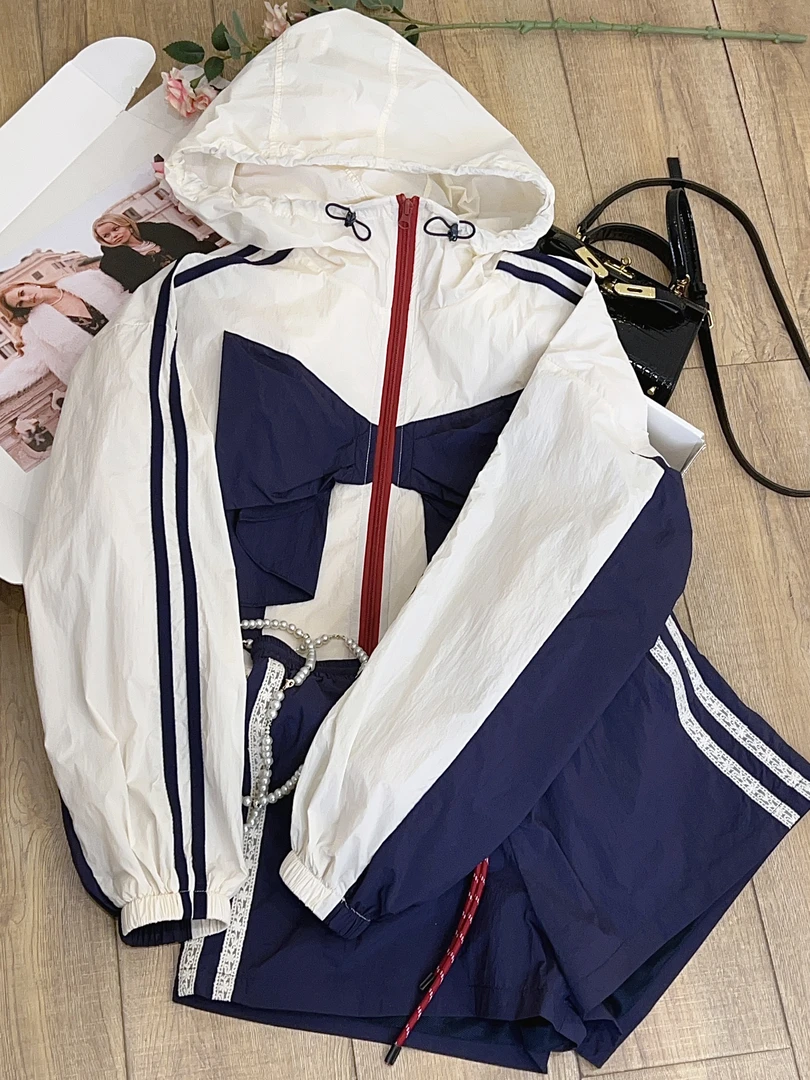 琳心丨春季新款时尚设计感条纹运动风抽绳连帽防晒套装 3101