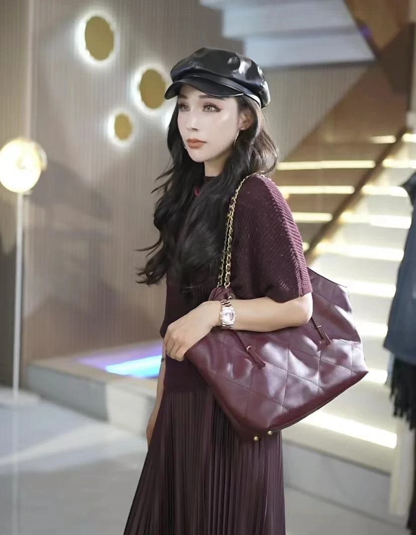 潮流小众高端休闲百搭时尚轻奢简约女士单肩肩包洋气女包W69658