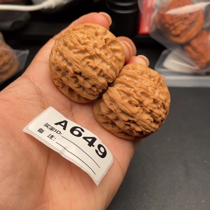 吊坠文玩核桃核桃
