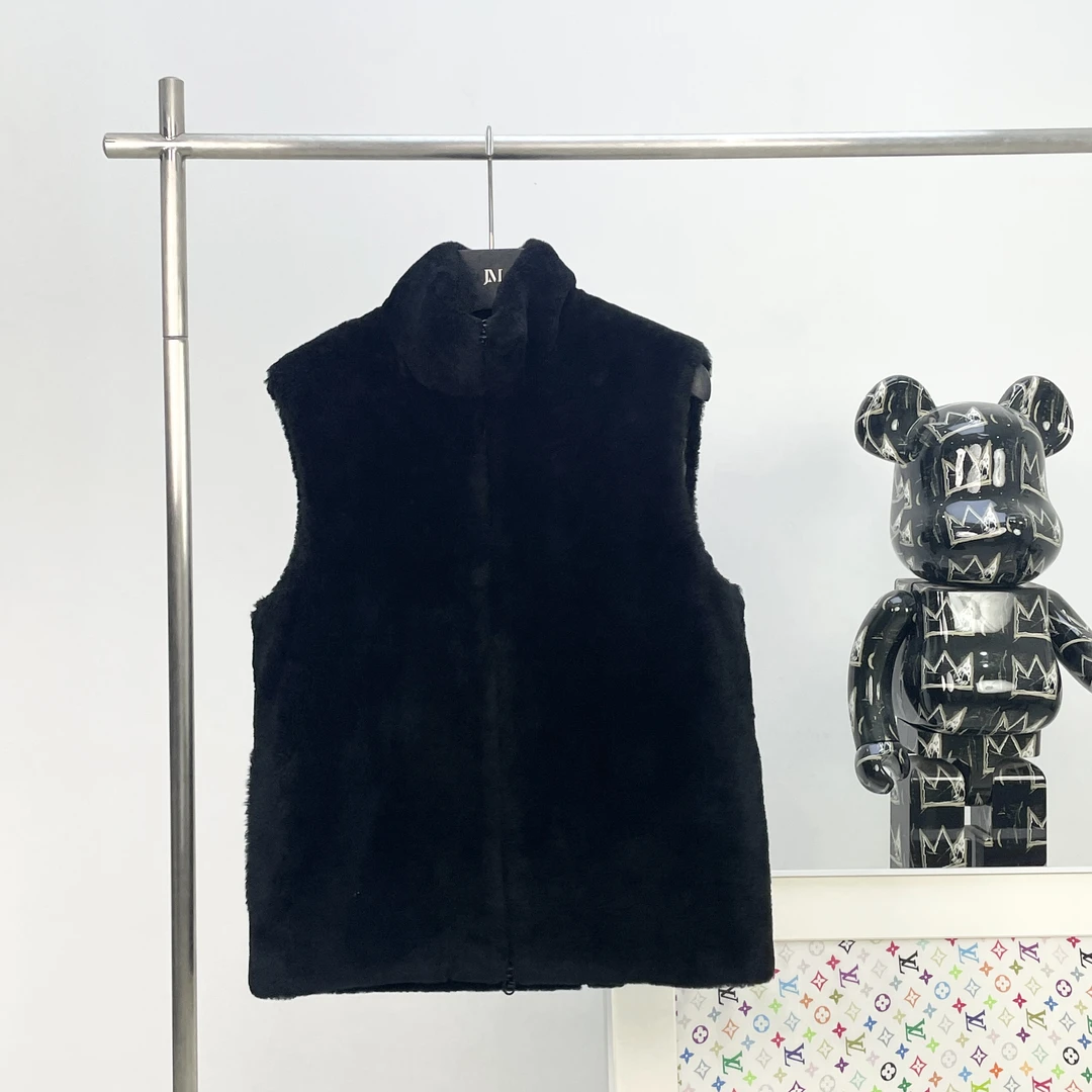 99新 FENDI/芬迪 1030/黑色羊毛皮毛绒马甲/48码