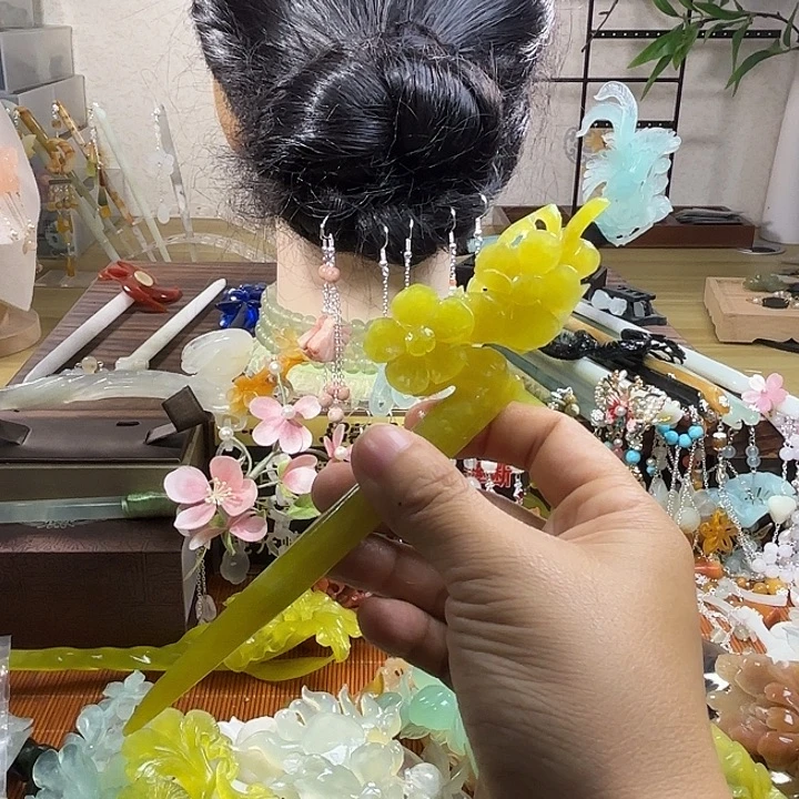 蛇纹石玉合金发饰