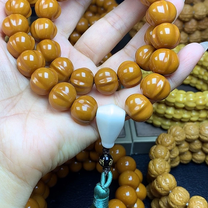 吊坠猴头核桃猴头核桃手串手持