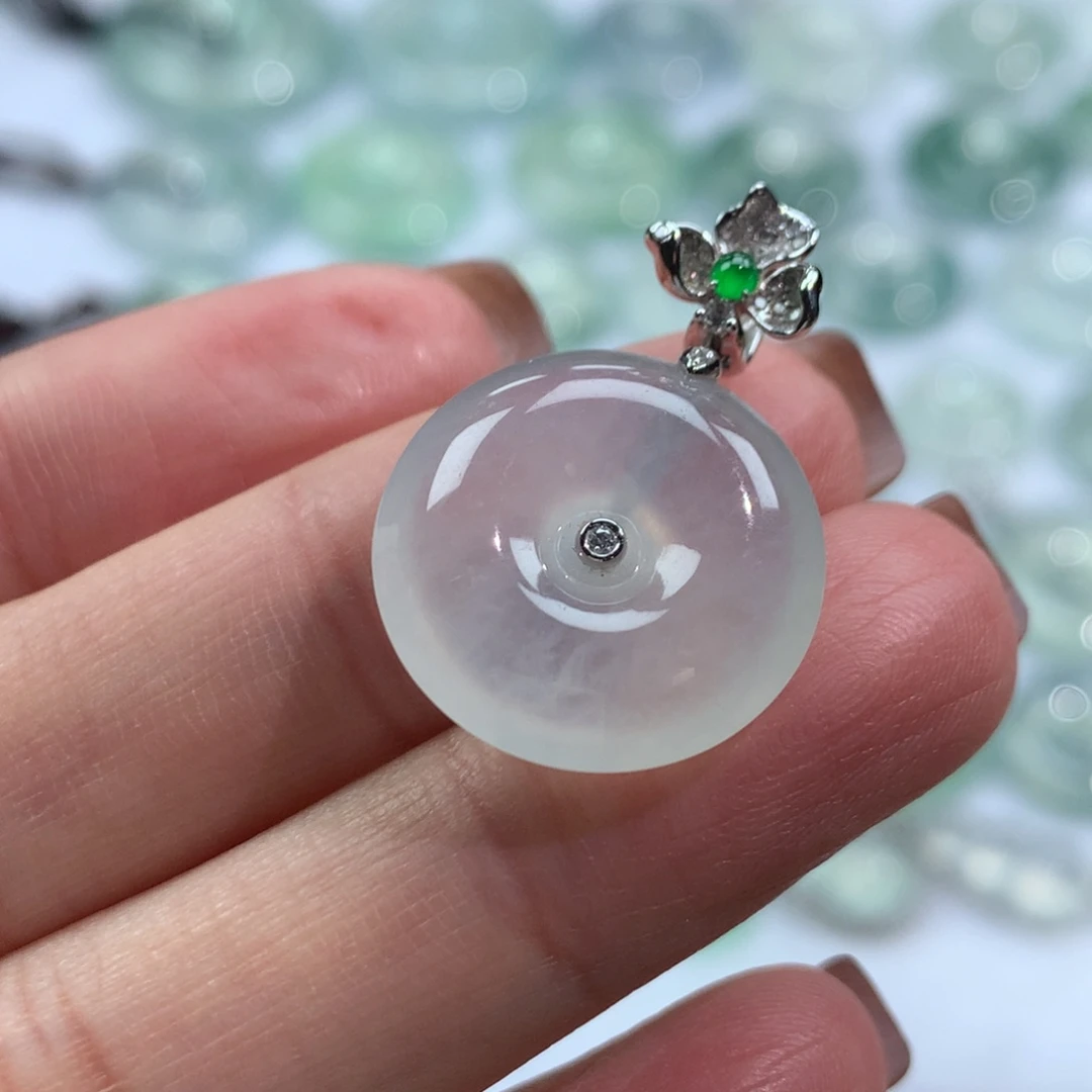 翡翠18K金镶嵌颈饰26号