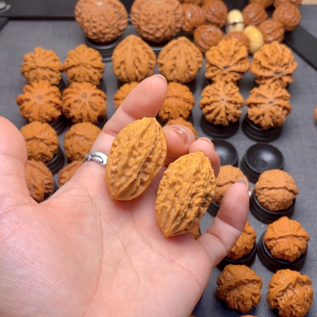 段***.核桃文玩把件苦尽甘来小苦花