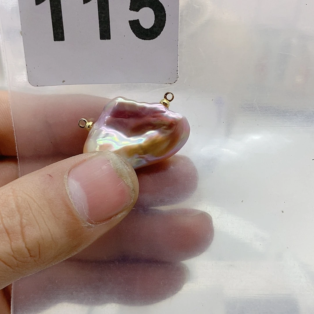 淡水珍珠颈饰合金