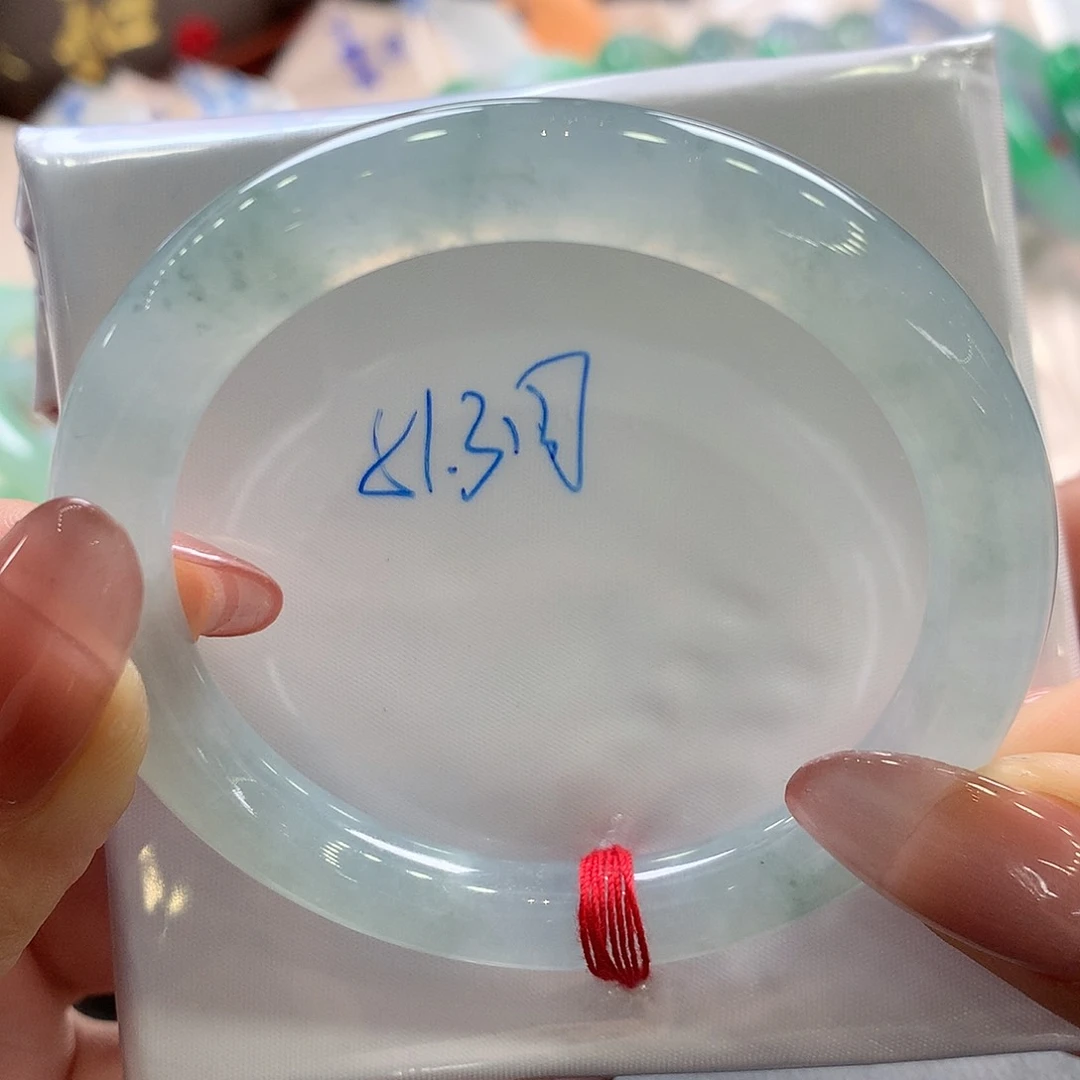 翡翠手镯未镶嵌51.3圆