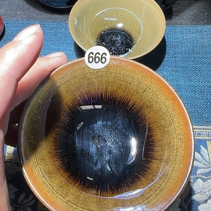 J***.茶盏15米包邮，15米包邮