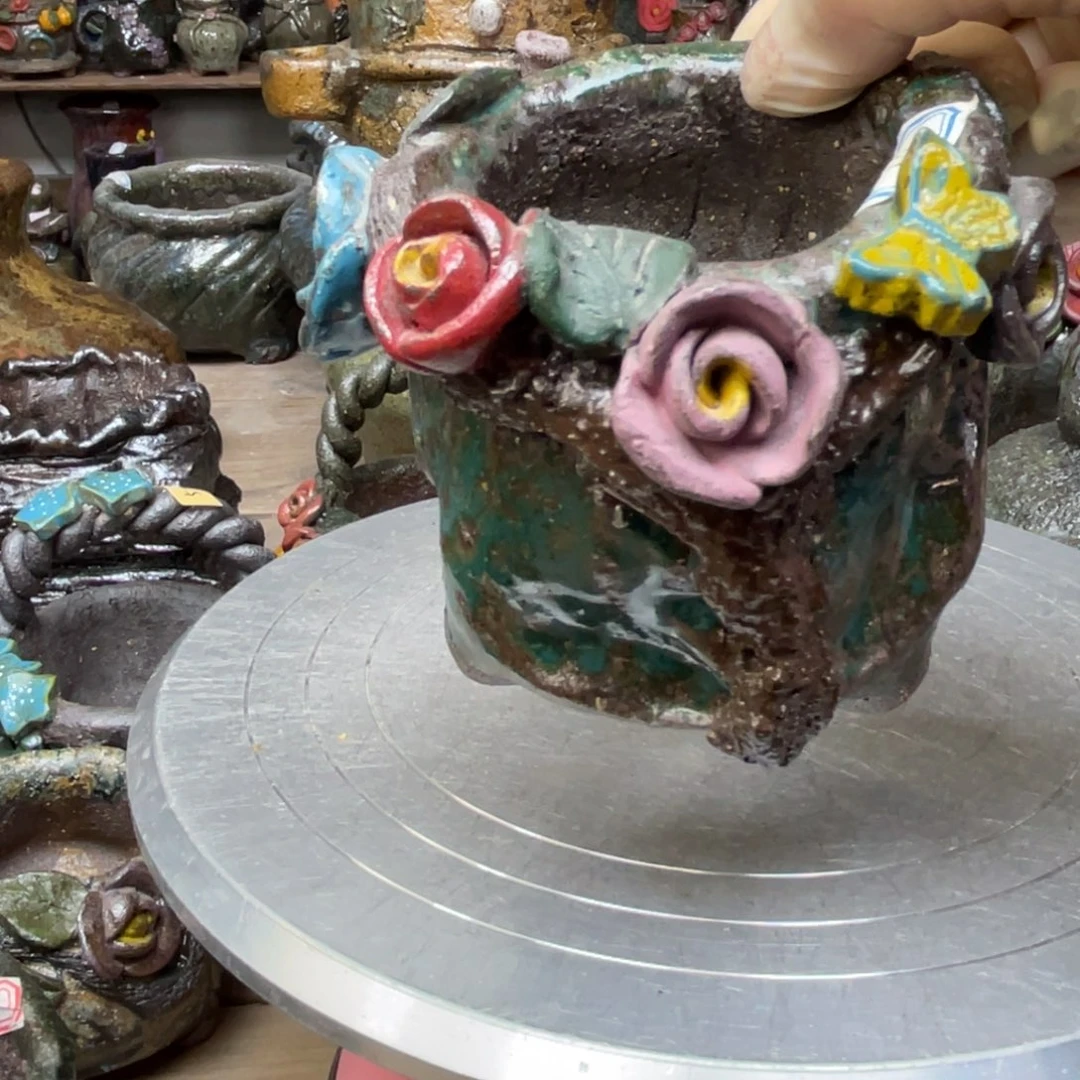 红陶粗砂陶瓷花盆